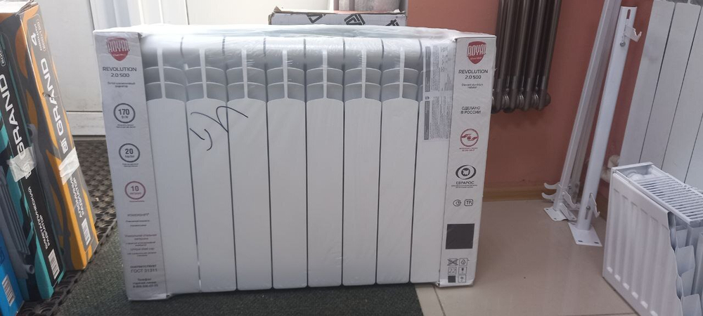 Радиатор Royal Thermo Revolution 2.0 500 10 секций алюминий белый