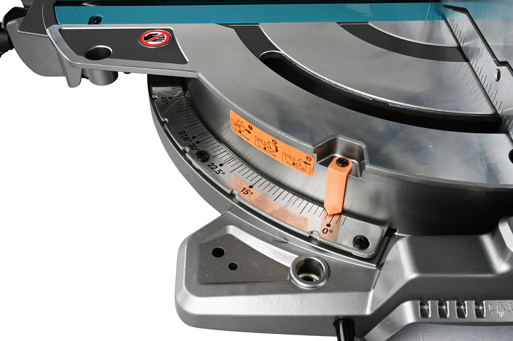 Пила торц. акк .консольная XGT 40В BL,260х30мм,3600об/мин, макс рез 91x279мм/71х305мм,наклон:лево/пр Makita LS004GZ01