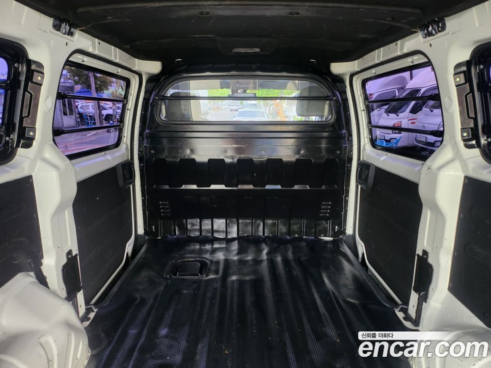 Hyundai The New Grand Starex Van 3-х местный (01.2020)
