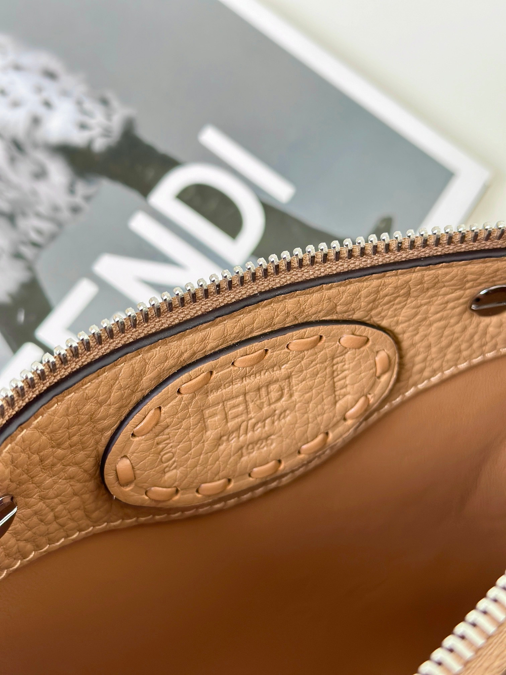 Fendi By The Way Selleria Mini 20 cm
