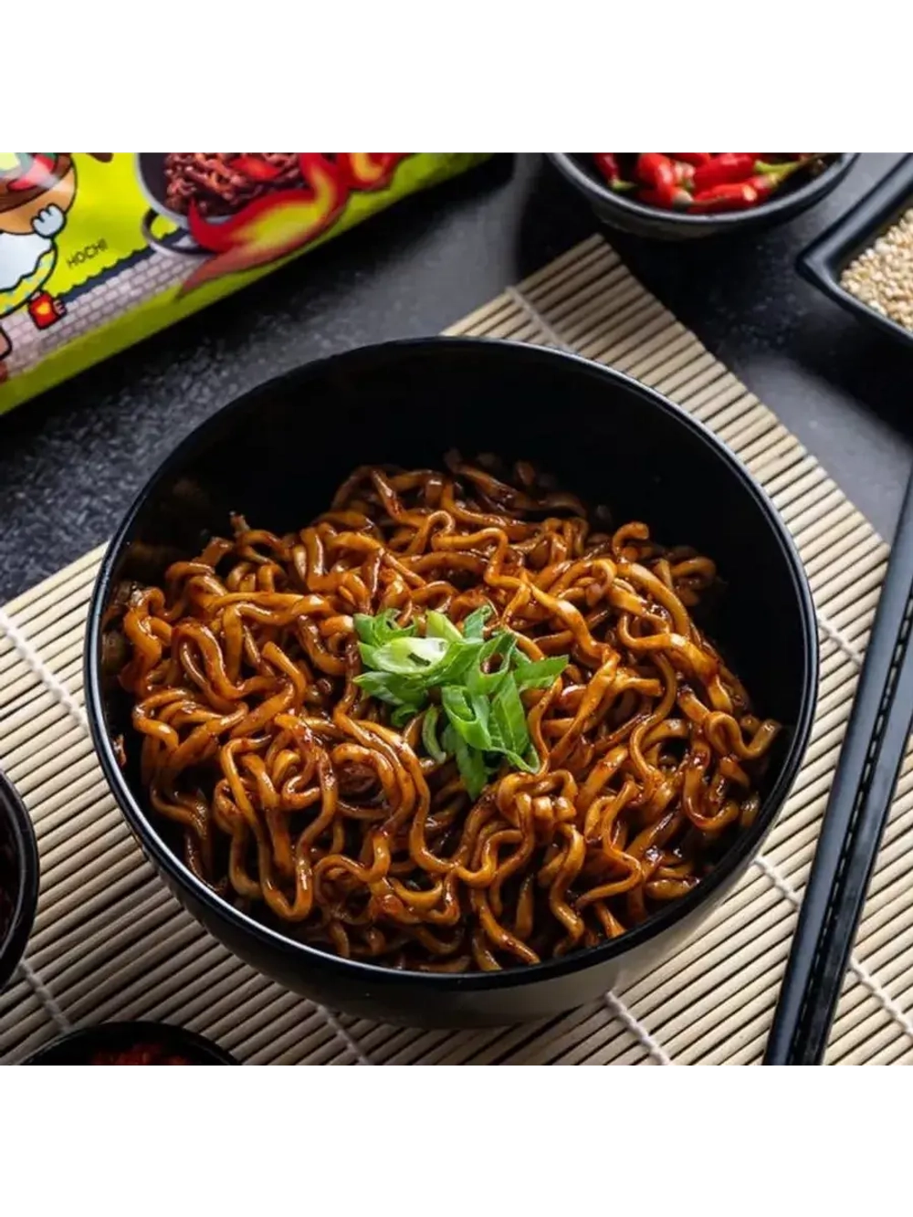 Лапша острая со вкусом курицы в соусе Чачжан 140 г * 3 шт