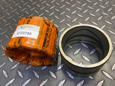 Втулка 4723759