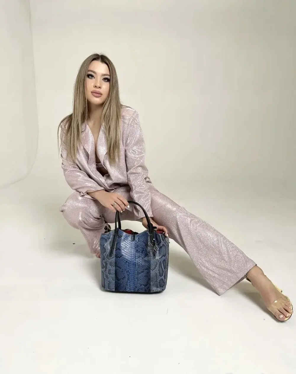 Сумка из натурального питона сине-голубого цвета