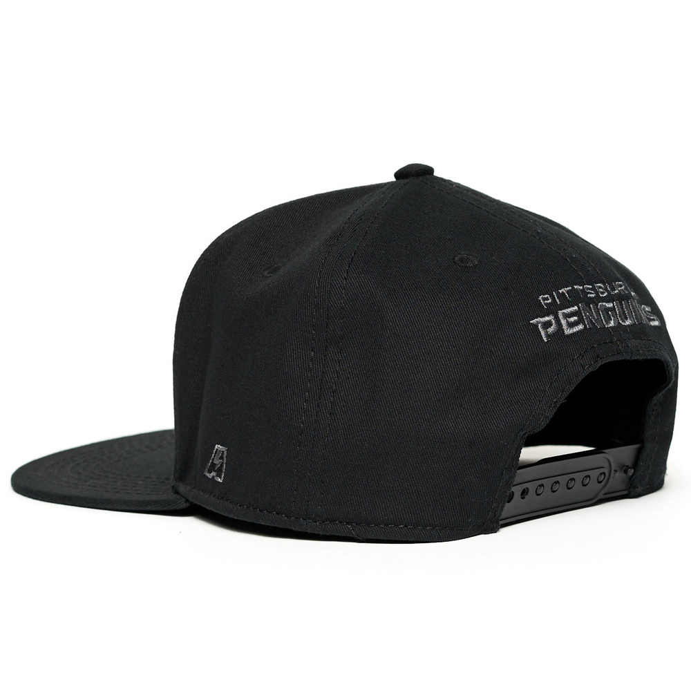 Бейсболка NHL Pittsburgh Penguins Snapback