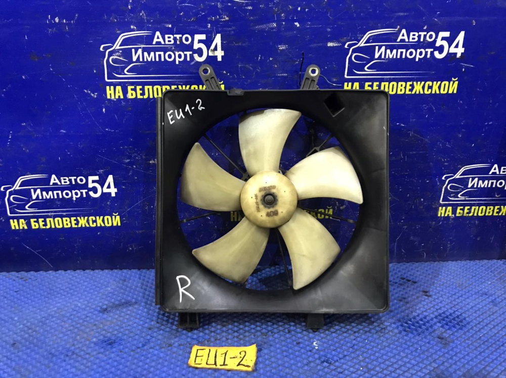 Диффузор радиатора двигателя Honda CIVIC 2001