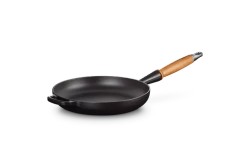 Le Creuset Сковорода чугунная 24см, черная матовая
