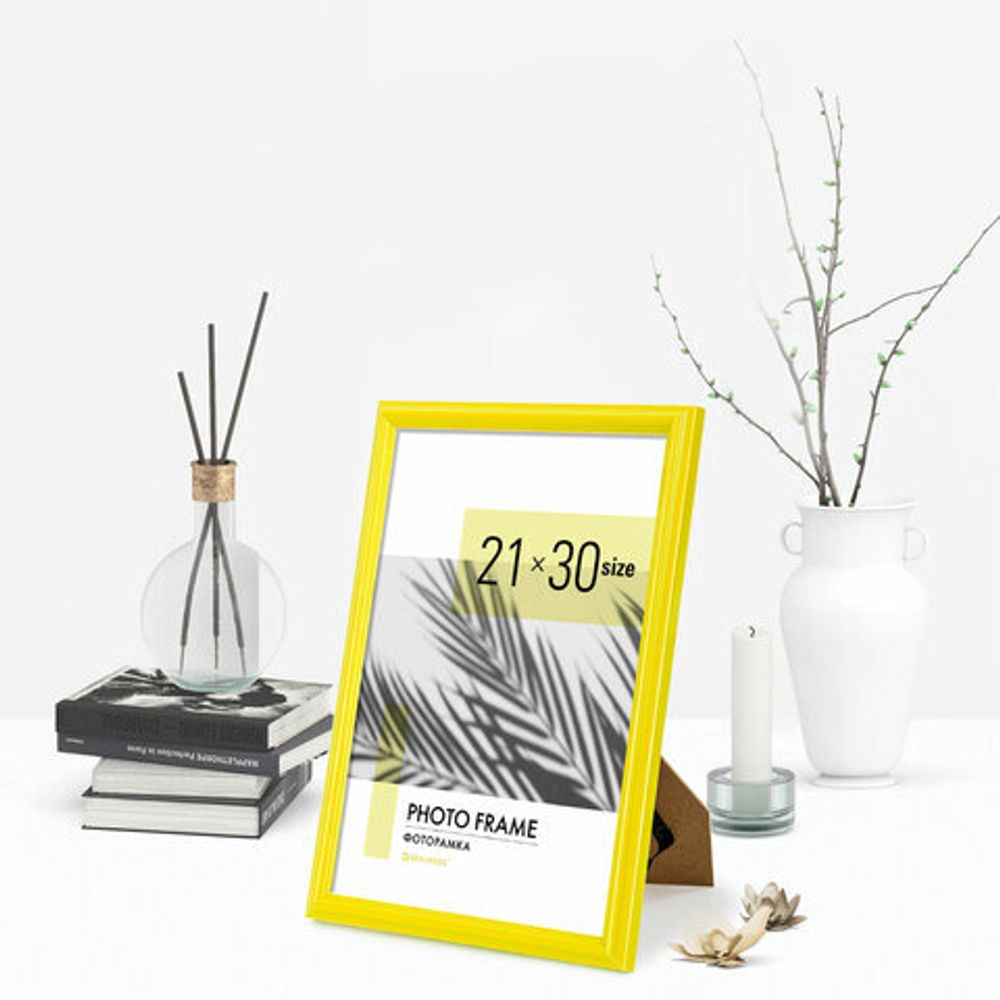 Рамка 21х30 см небьющаяся, багет 17,5 мм, пластик, BRAUBERG "Colorful", желтая, 391246