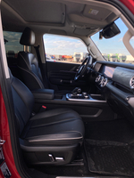 TANK 300 City Premium 2.0 8AT 4WD