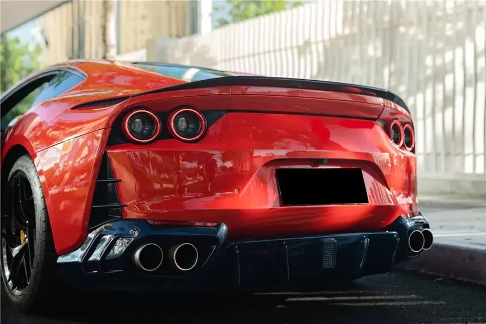 Спойлер GTS на крышку багажника для Ferrari 812 Superfast 2018+ Феррари