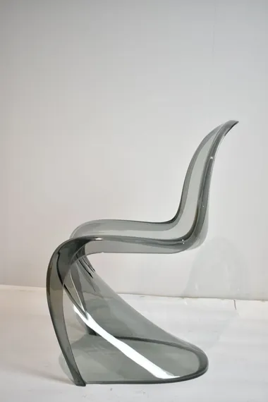 Стул Panton Ghost, прозрачный дымчатый