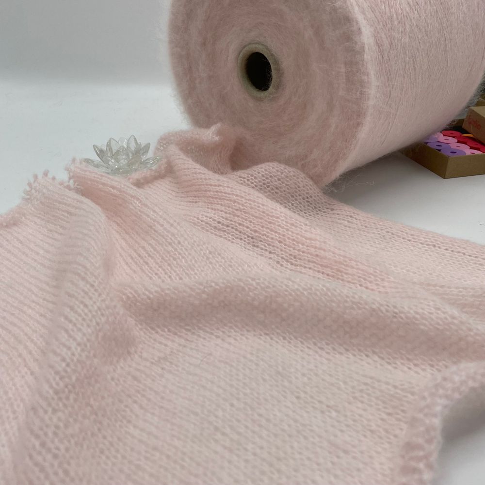 LAGOPOLANE 32% альпака 43% полиакрил 25% полиамид