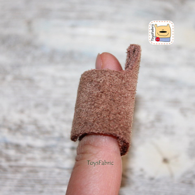 Напёрсток кожаный регулируемый (Т52)