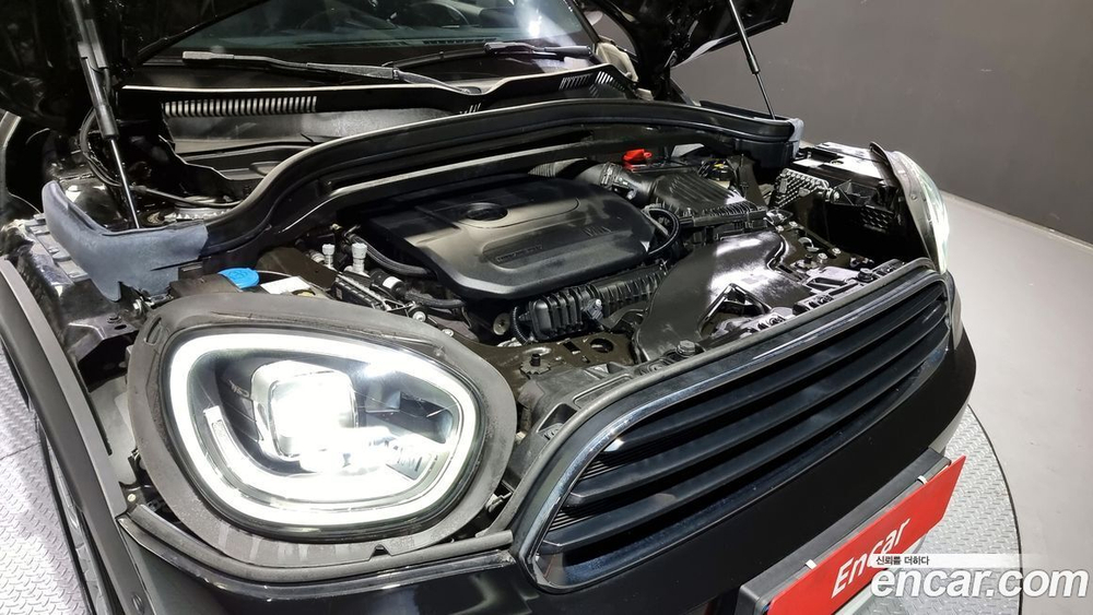 Mini Cooper Countryman HIGH (04.2021)