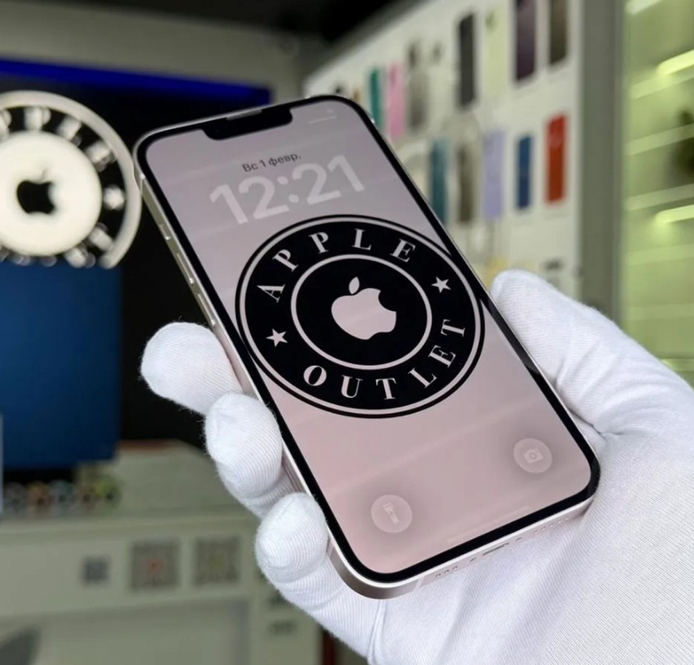 iPhone 13, 256 ГБ б/у