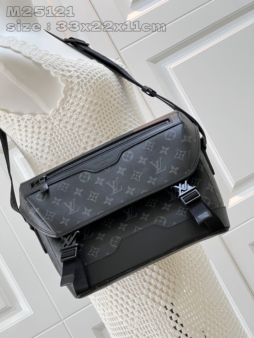 Louis Vuitton Messenger Voyager PM