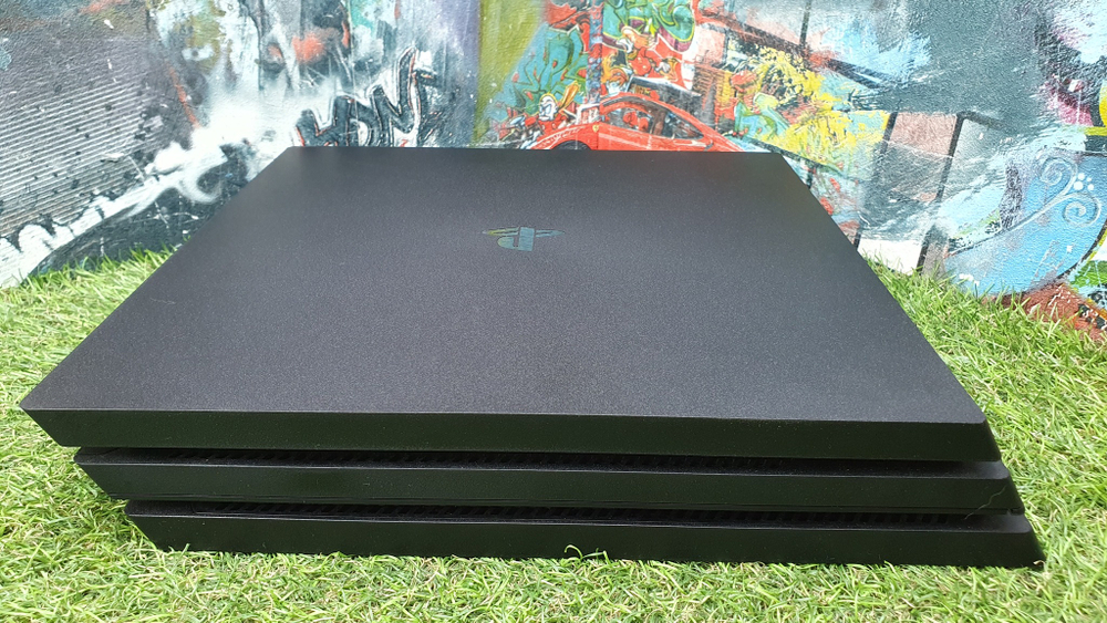 Игровая приставка Sony PlayStation 4 Pro 1000 ГБ HDD