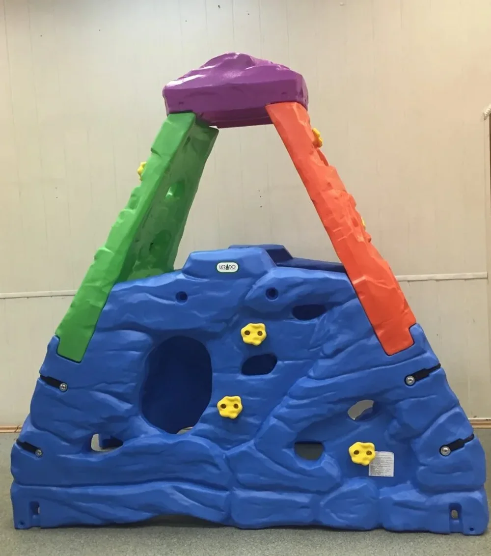 Стенка для лазанья "Альпинист" LAH-718