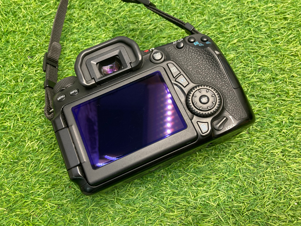 Canon EOS 70D 21.000 кадров