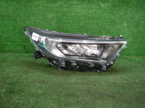 Фара правая Toyota RAV4 5 XA50 (2018-н.в.) LED