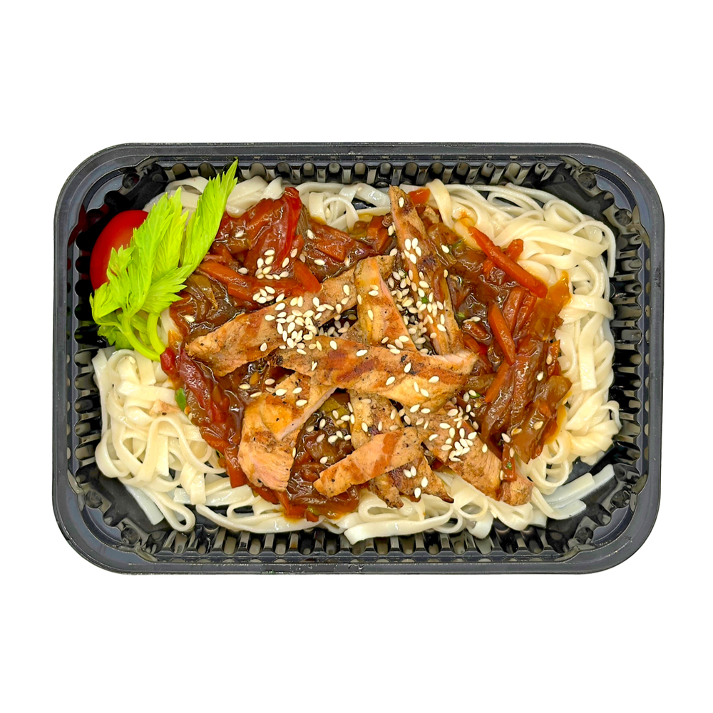 Лапша удон со свининой на гриле