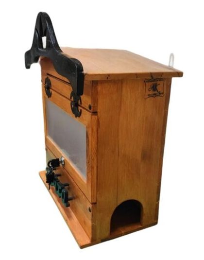 Почтовый ящик из дерева