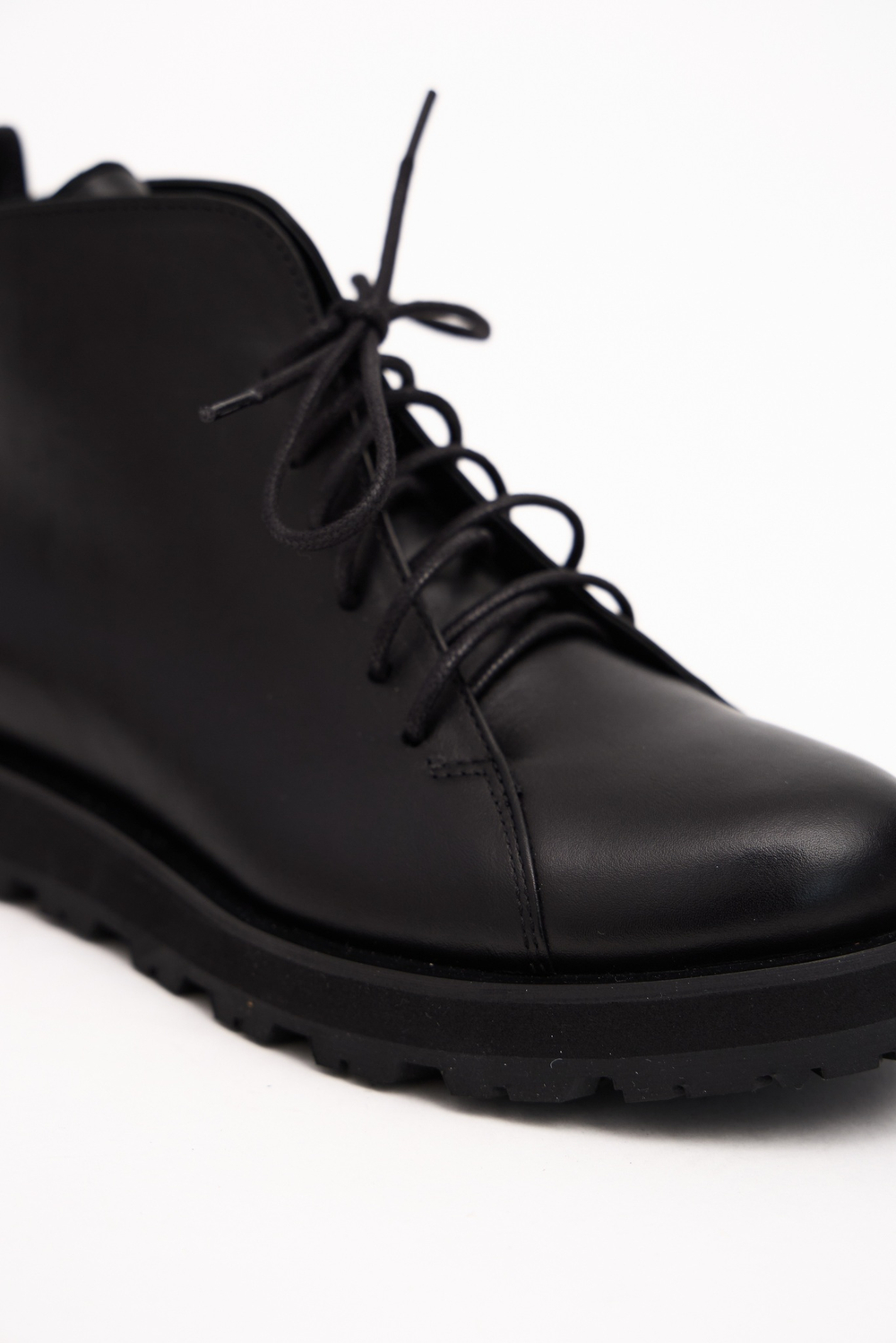 HighShoes black Michelin winter