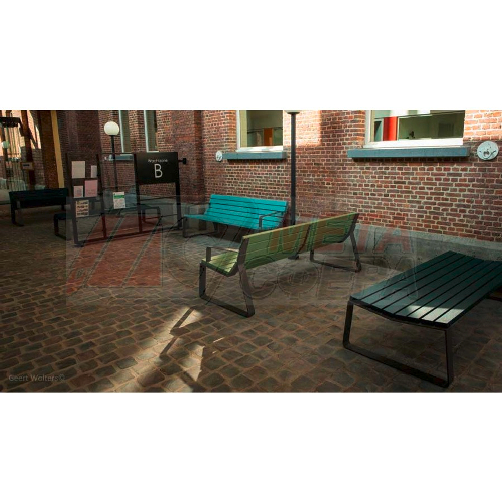 Скамейка Брюссель Line с подлокотниками