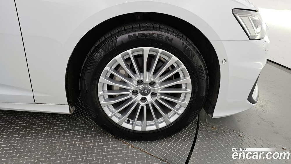 Audi A6 (C8) 45 TFSI Quattro Premium (08.2020)