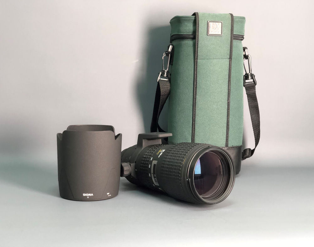 Sigma 100-300 APO 1:4 HSM IF Nikon F есть царапки на передней линзе