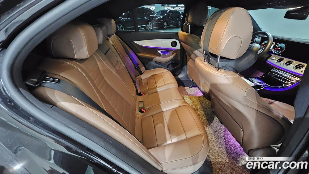 Mercedes-Benz E-Class W213 E250 Avangarde (08.2021)