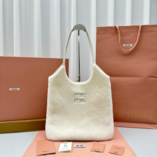 Miu Miu IVY Bag 40 cm