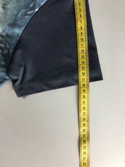 Футболка с оригинальным принтом, маркировка М, визуально на 46 размер