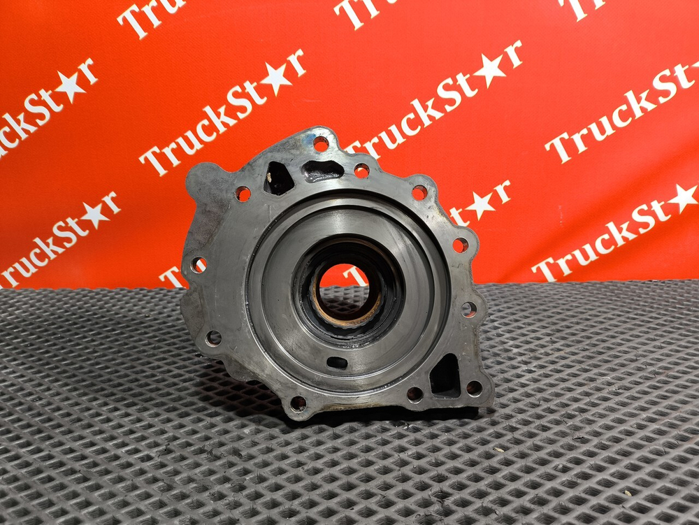 Крышка первичного вала КПП