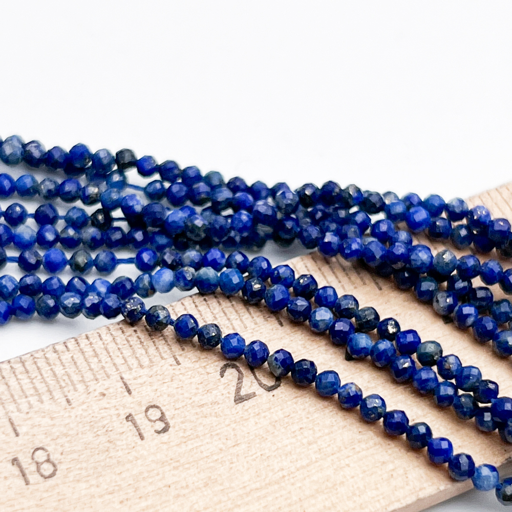 Лазурит граненый бусины, размер около 2,2-2,3 мм, цена за нить 38 см