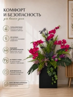 Напольная композиция из искусственных растений и цветов