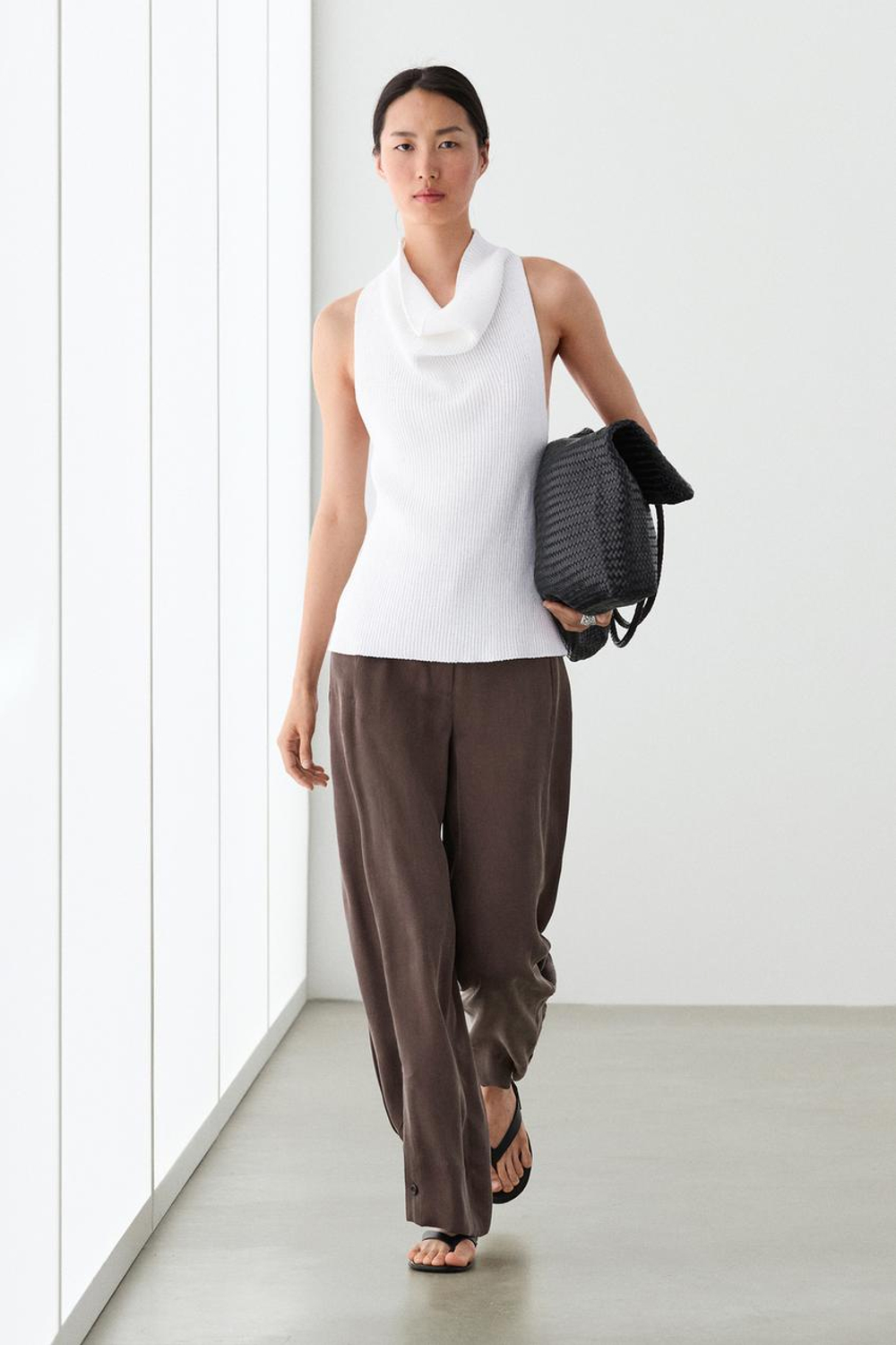 Massimo Dutti Струящиеся брюки с пуговицами по низу, сливовый