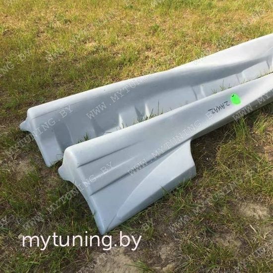 Накладки на пороги ST для Mitsubishi Eclipse D30