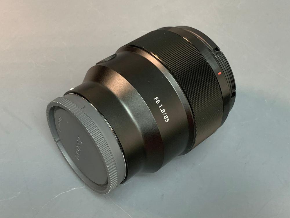 Sony FE 85mm 1.8 SEL85F18