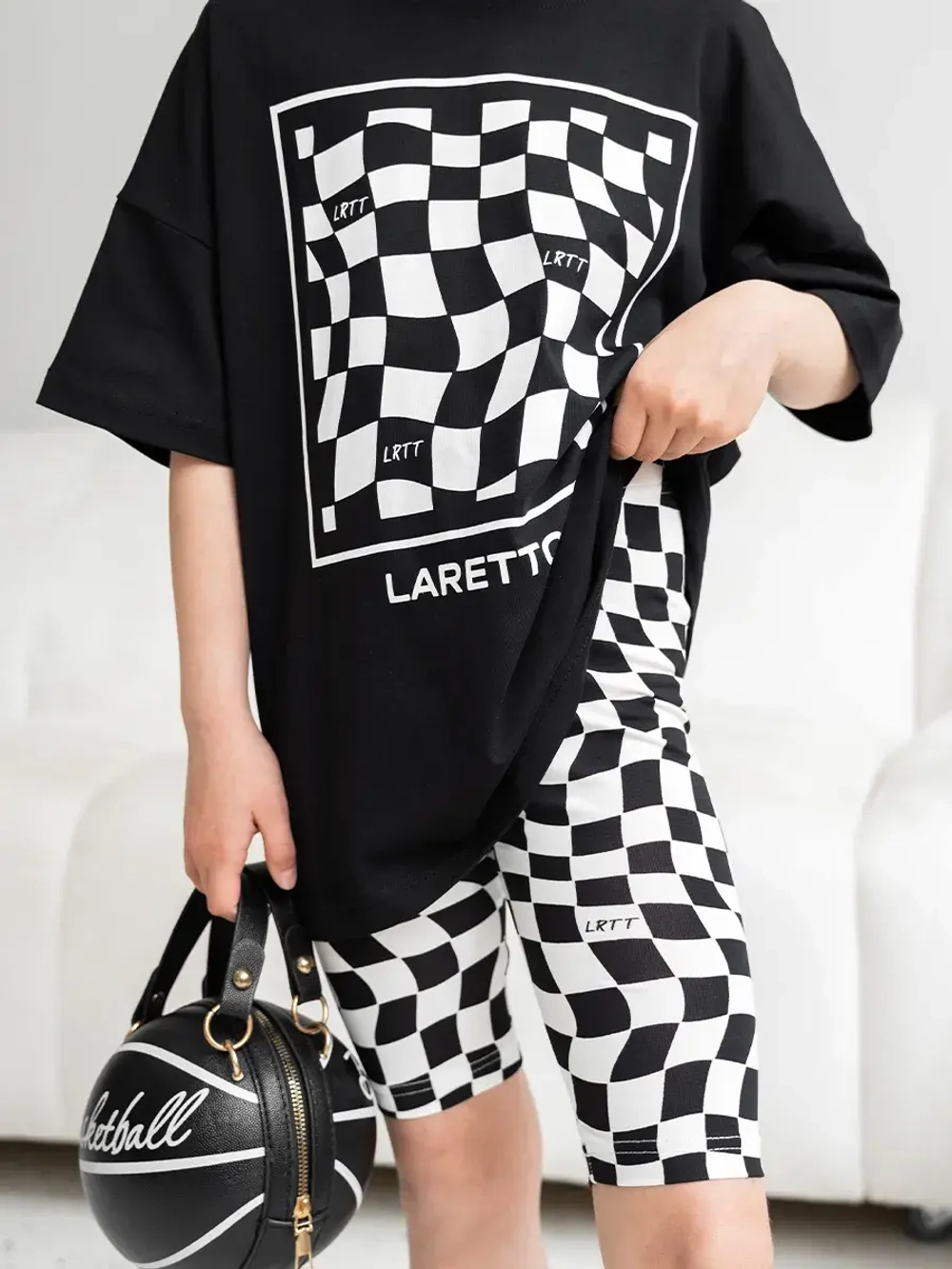 Летний костюм для девочки с велосипедками