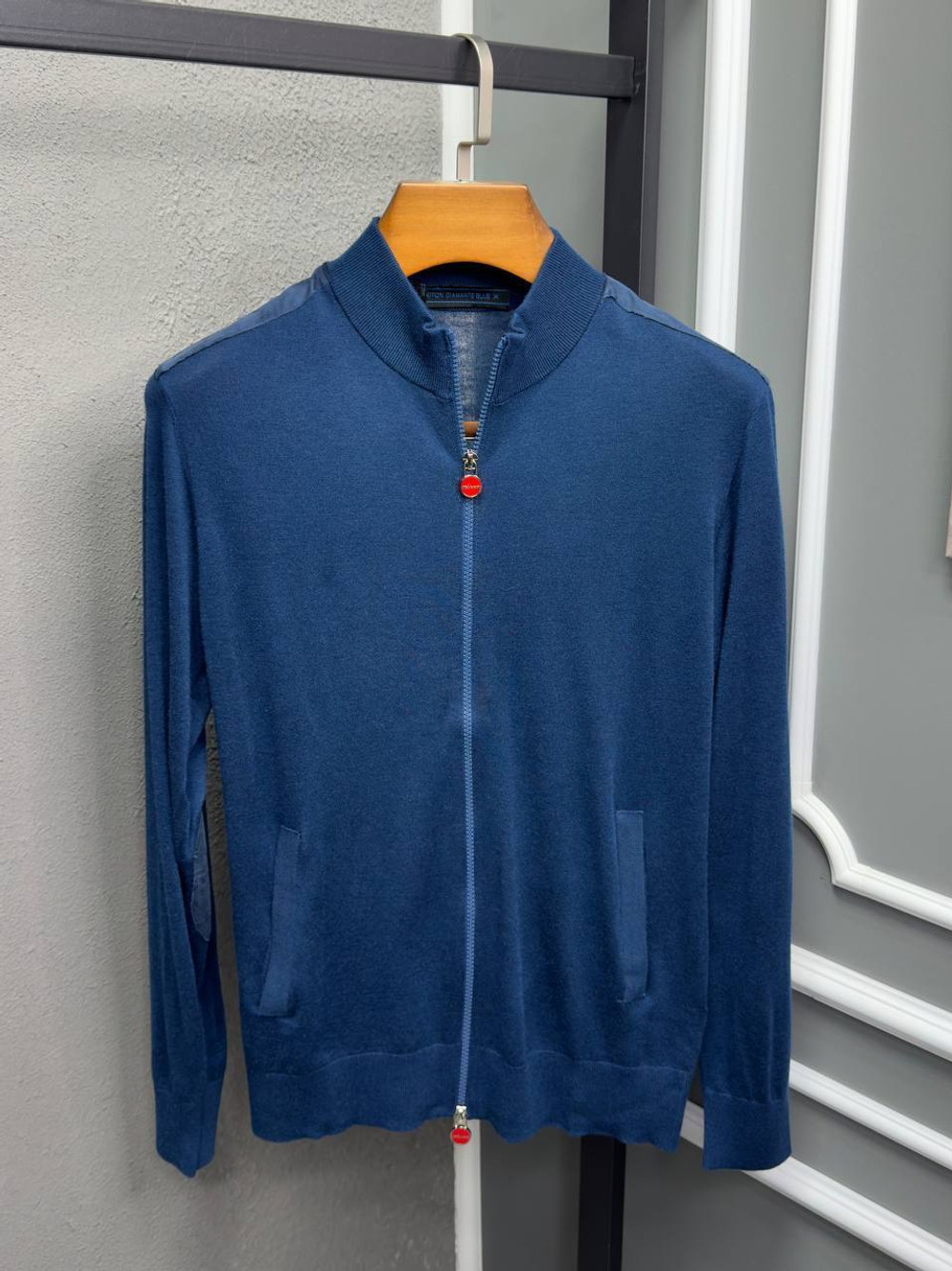 Кардиган Kiton