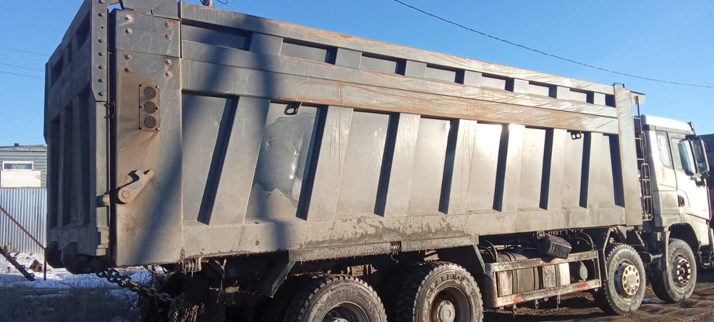 Shacman (Shaanxi) SX* 8x4 Самосвал SX33186V366 (Дизельный, 11,6 л, 423 л.с., МТ)