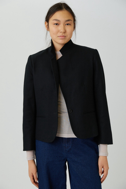 Чёрный укороченный винтажный жакет 