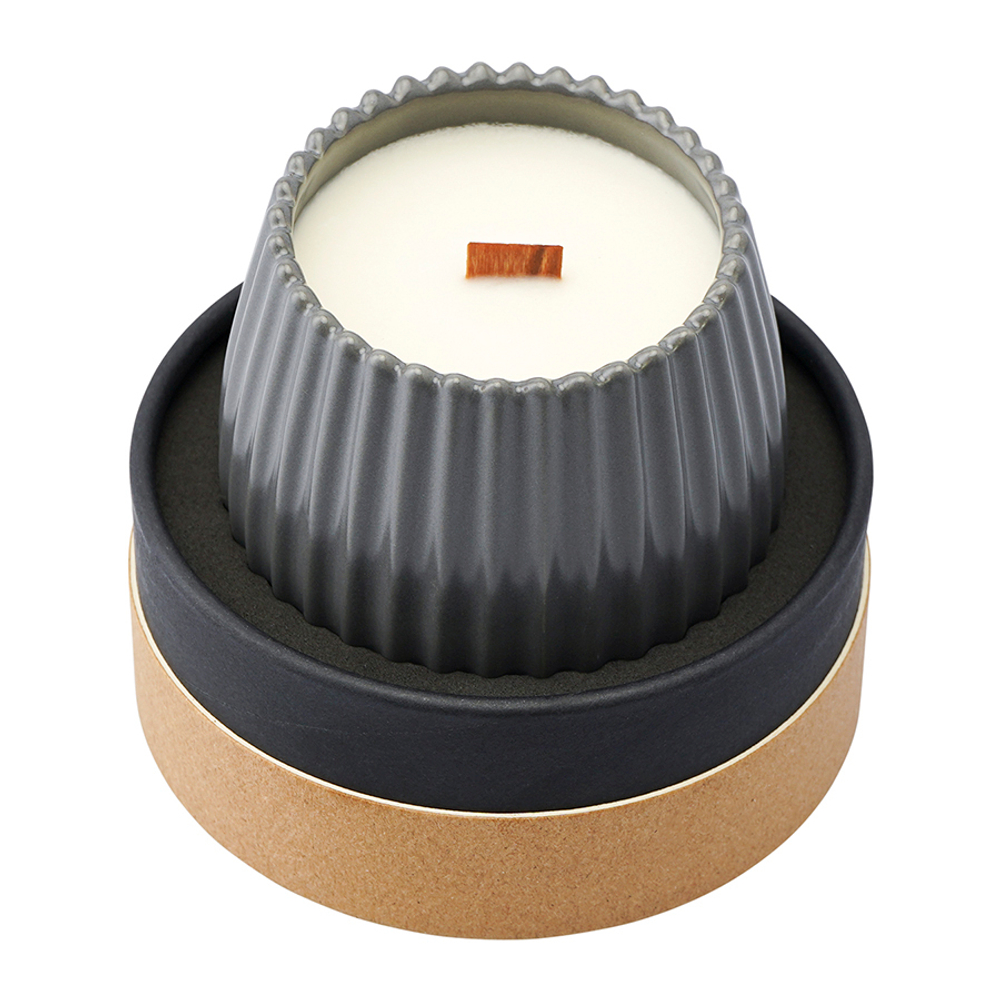 Свеча ароматическая с деревянным фитилём hugs and cookies из коллекции edge, серый, 60 ч