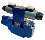 4WRZ10W6-25-7X/6EG24N9ETK4/D3V - Пропорциональный распределитель Ду10 без усилителя, номинальный расход 25 л/мин, схема W6, каналы управления ET - X и Y - внутренние