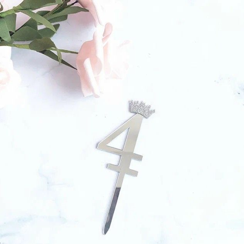 Топпер акриловый  «Цифра 4» (10,5 см, серебряный)