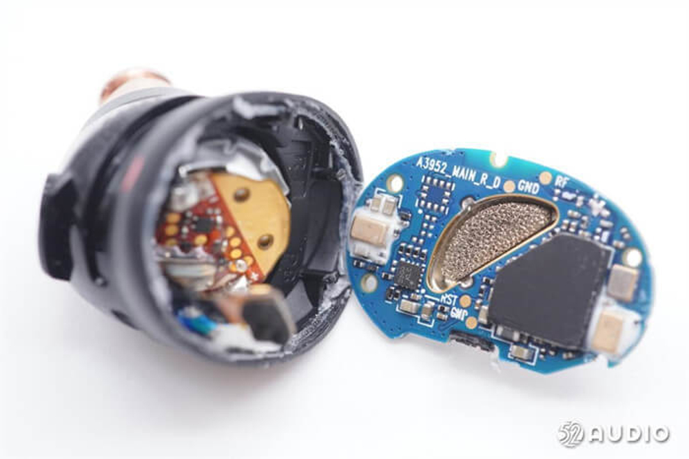 Замена аккумулятора Anker Soundcore Liberty 3 Pro