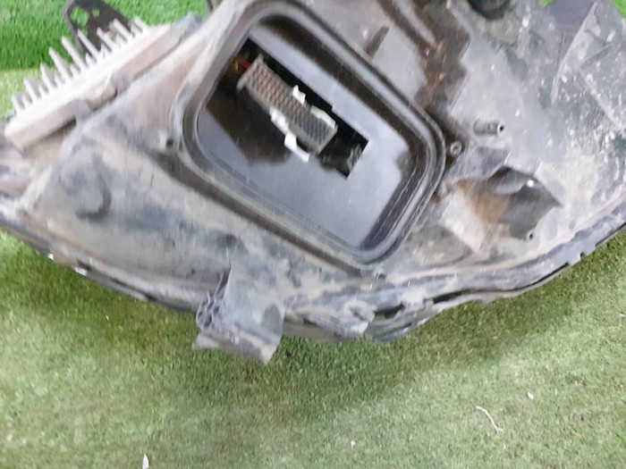 Битая Фара левая Mercedes CLA w117 C117 (2016-2019) LED