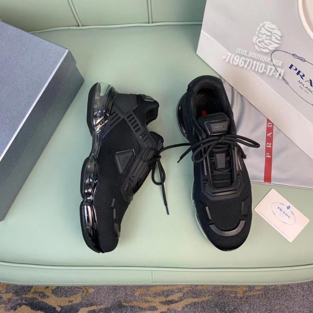 Кроссовки Prada
