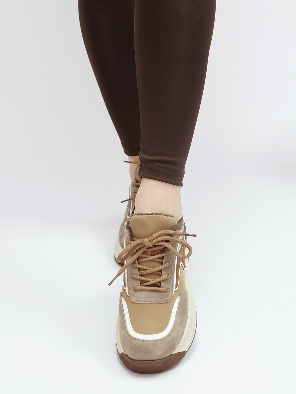 Кроссовки женские демисезонные