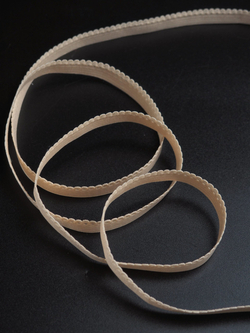 Резинка бельевая светло-бежевая ажурная ширина 9 мм (с учетом фестона)